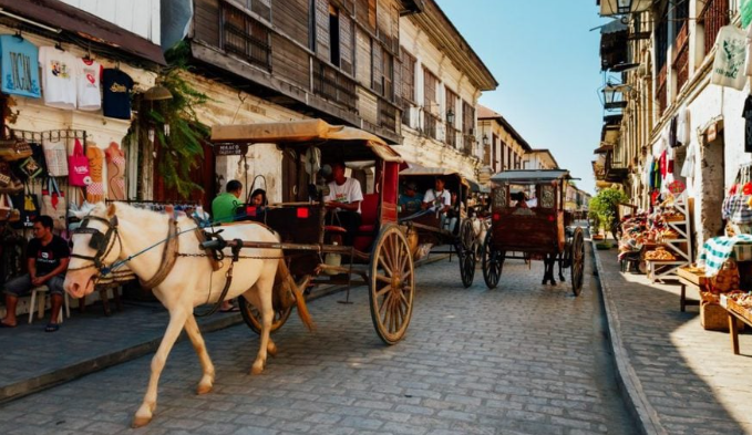 Vigan travel