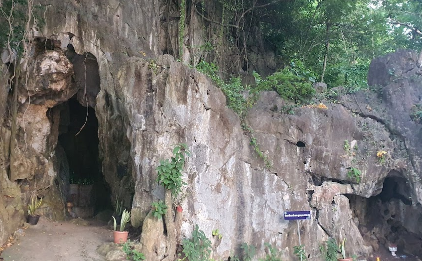 The Caves and Temples in Kampot travel